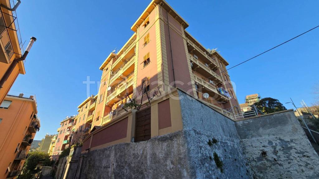 appartamento in vendita a Genova in zona Cornigliano