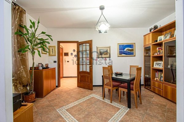 appartamento in vendita a Genova in zona Staglieno