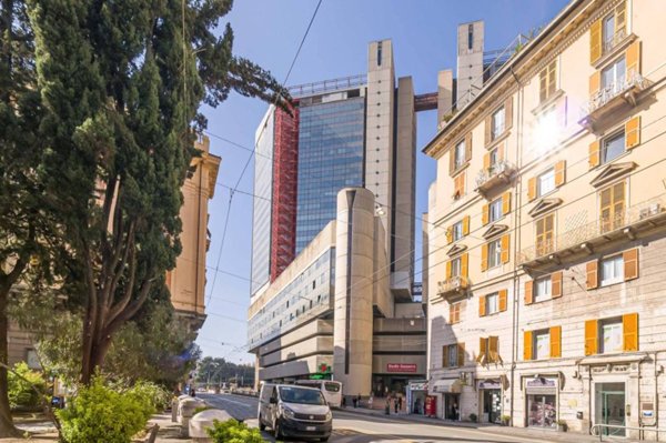 appartamento in vendita a Genova in zona Foce