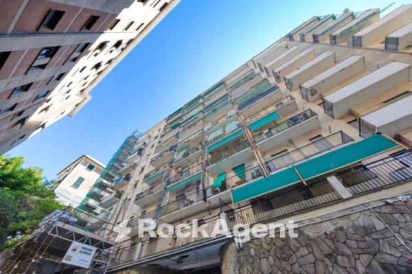 appartamento in vendita a Genova in zona Rivarolo