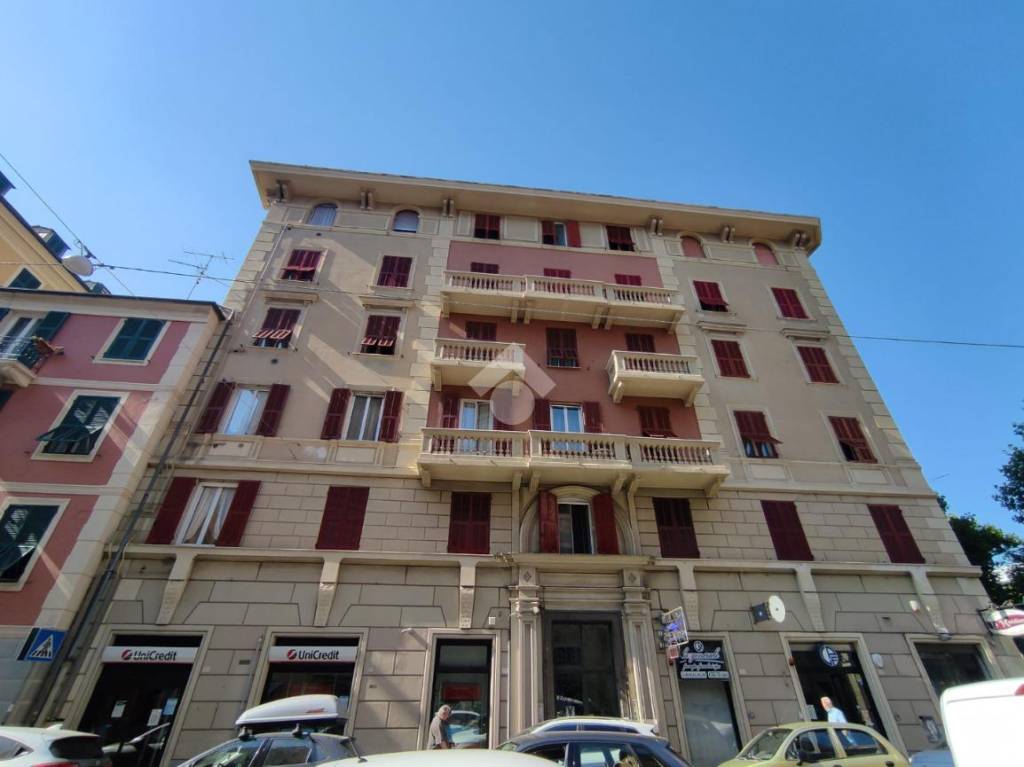 appartamento in vendita a Genova in zona Voltri