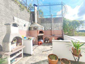 casa indipendente in vendita a Genova in zona Sestri Ponente