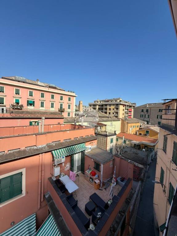 appartamento in vendita a Genova in zona Marassi