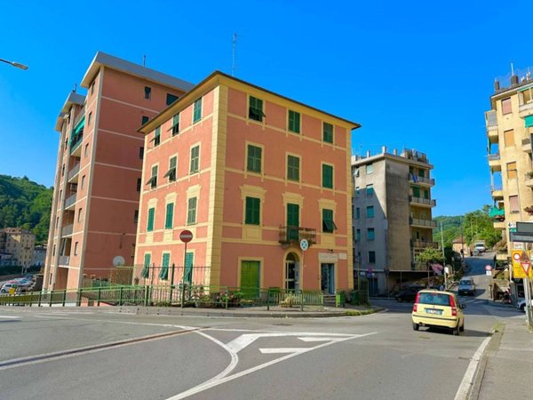 appartamento in vendita a Genova in zona Pontedecimo