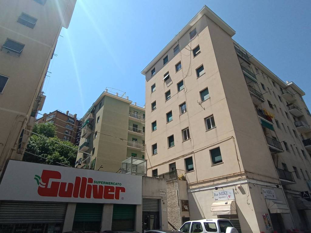 appartamento in vendita a Genova in zona DiNegro