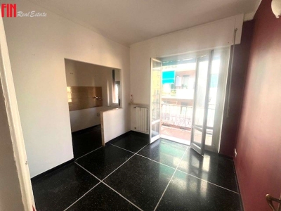 appartamento in vendita a Genova in zona Molassana