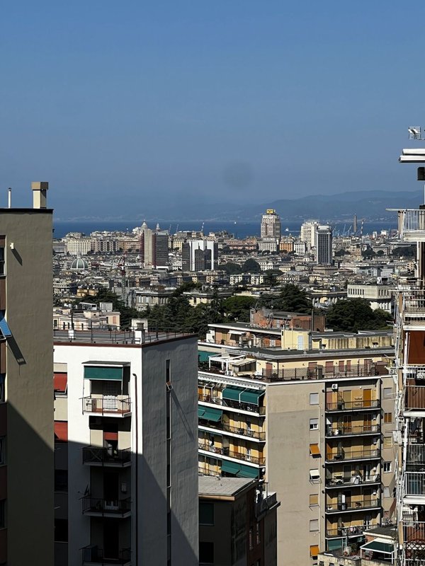 appartamento in vendita a Genova in zona San Martino