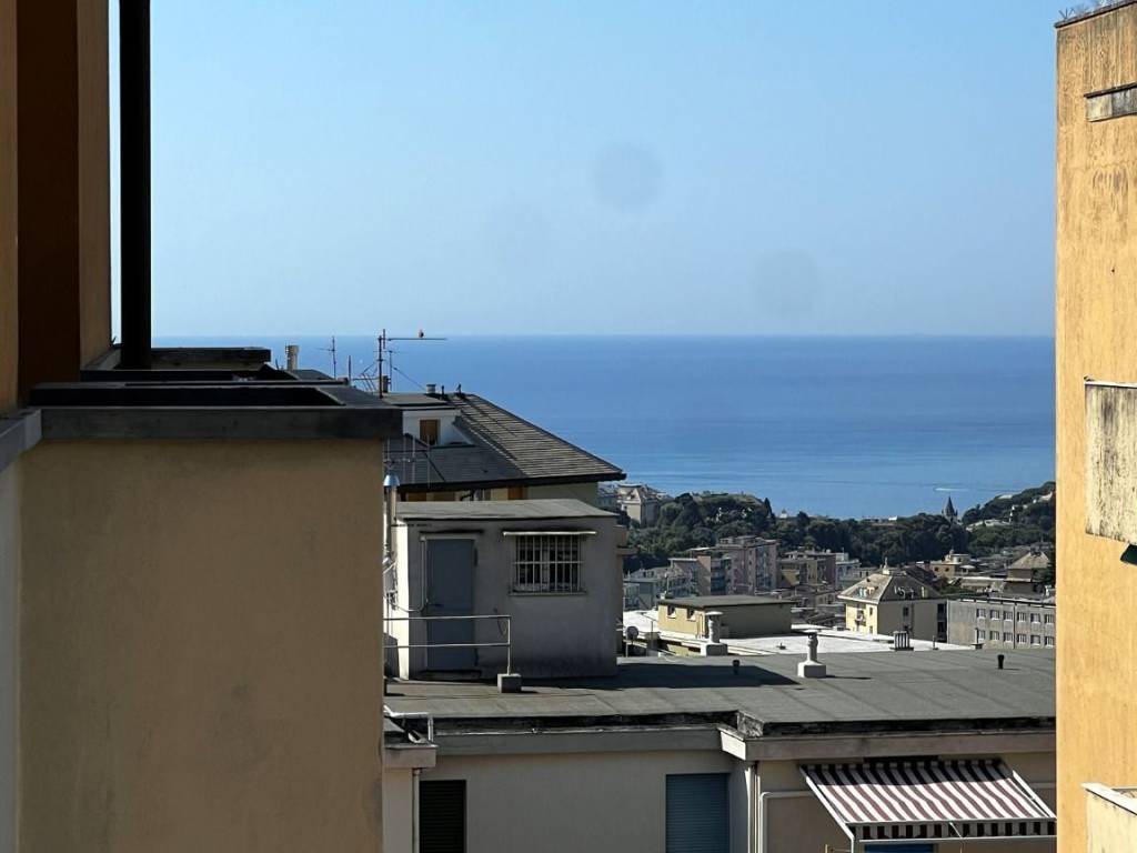 appartamento in vendita a Genova in zona San Martino