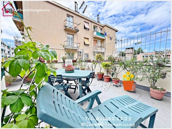 appartamento in vendita a Genova in zona Nervi
