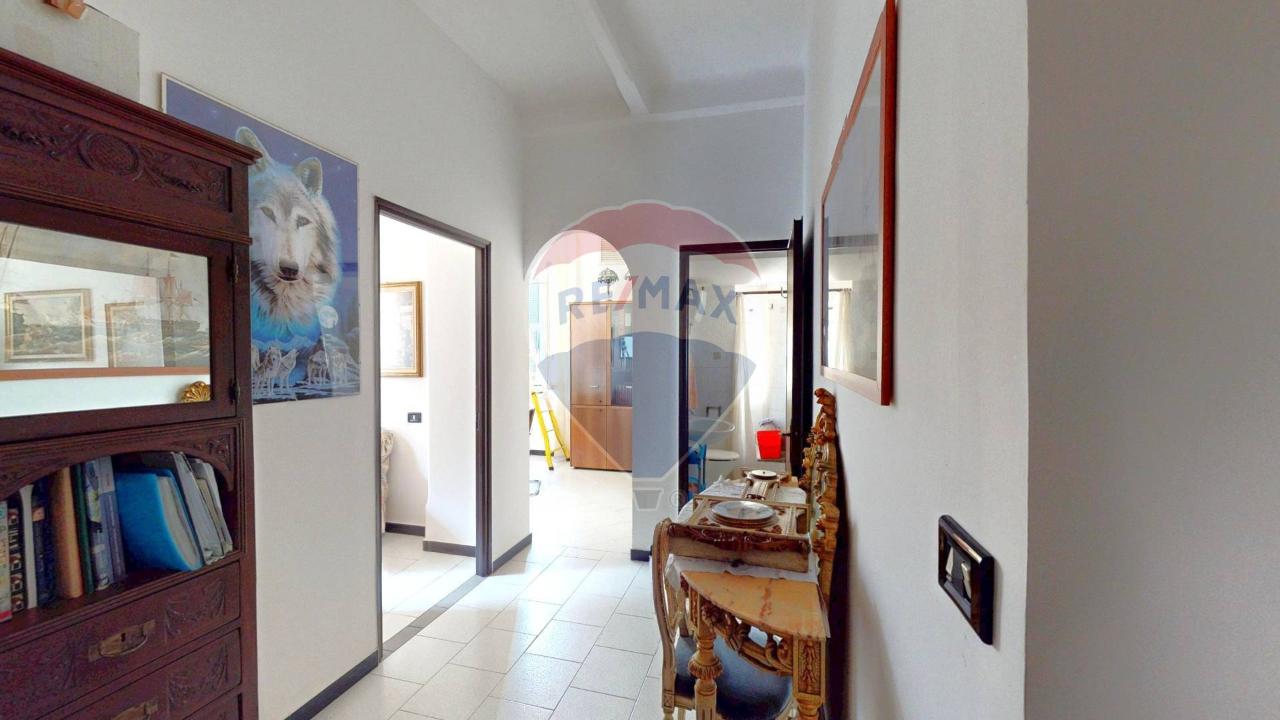 appartamento in vendita a Genova in zona Bolzaneto