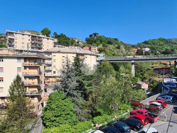appartamento in vendita a Genova in zona Palmaro / Pra'