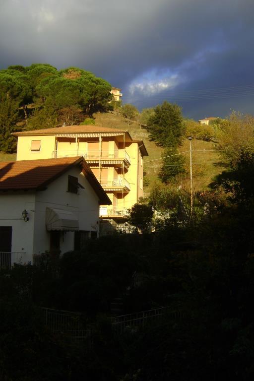 appartamento in vendita a Genova in zona Pontedecimo