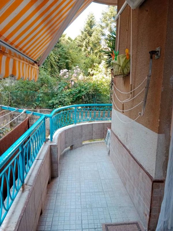 appartamento in vendita a Genova in zona Sestri Ponente