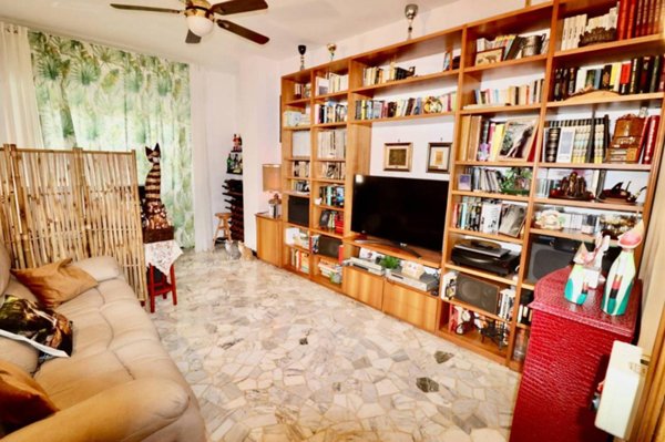 appartamento in vendita a Genova in zona Marassi