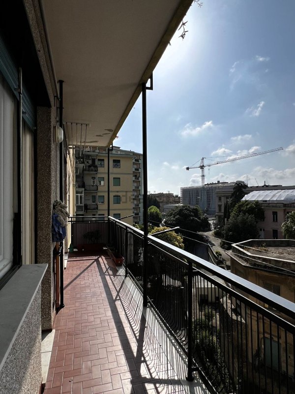 appartamento in vendita a Genova in zona San Martino
