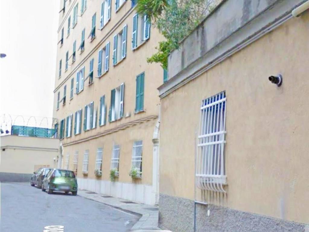 appartamento in vendita a Genova in zona Carignano