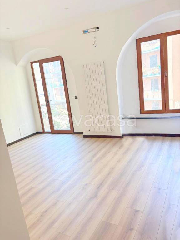 appartamento in vendita a Genova in zona Carignano