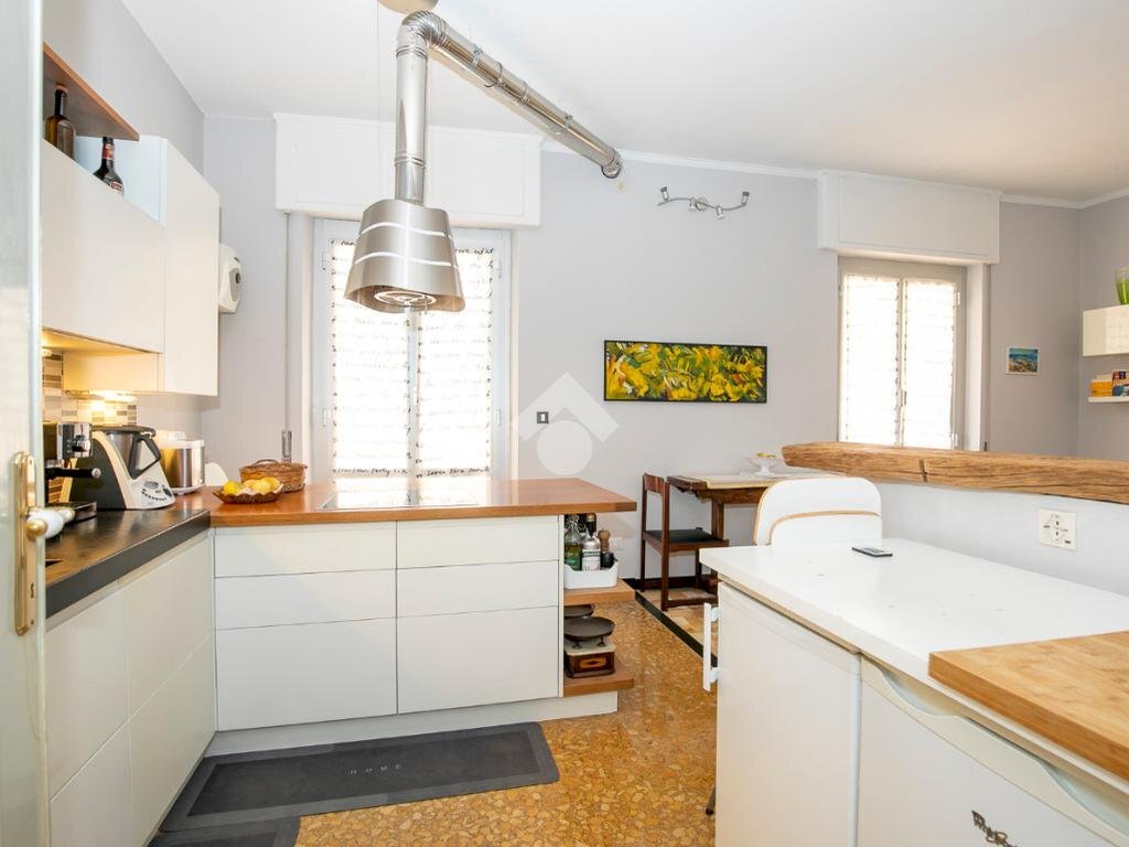 appartamento in vendita a Genova in zona Marassi