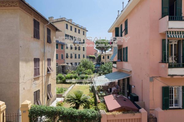 appartamento in vendita a Genova in zona Albaro