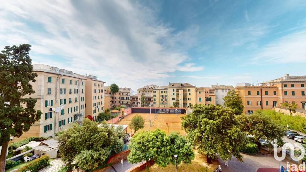 appartamento in vendita a Genova in zona Pegli
