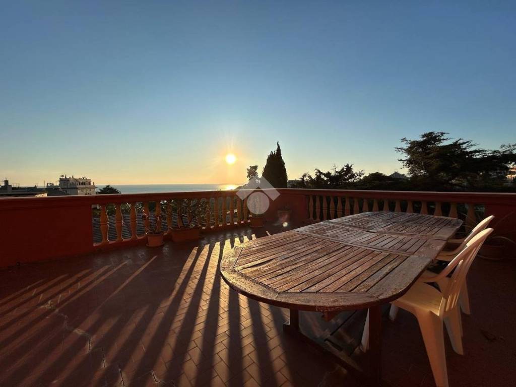 multivano in vendita a Genova in zona Albaro