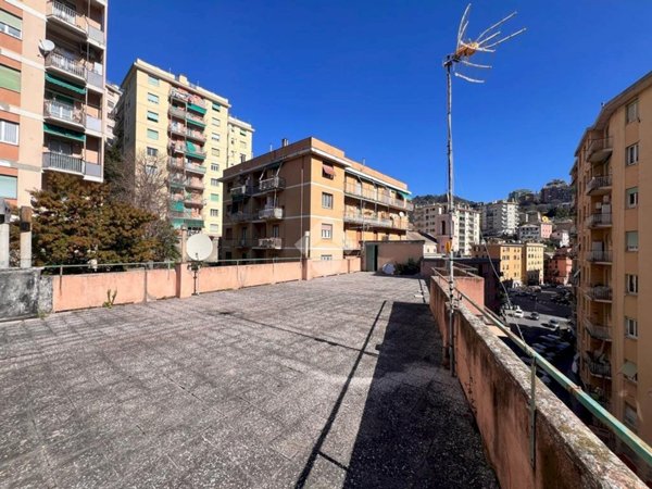 appartamento in vendita a Genova in zona Quezzi