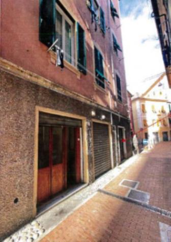negozio in vendita a Genova in zona Pontedecimo