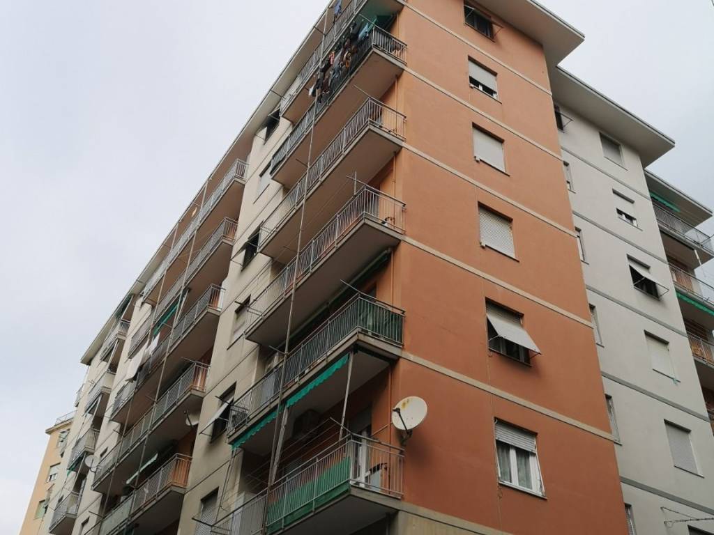 appartamento in vendita a Genova in zona Voltri
