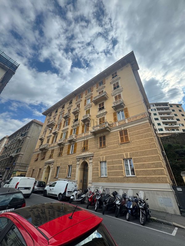 appartamento in vendita a Genova in zona San Martino