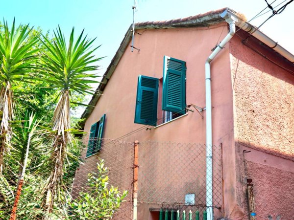 casa indipendente in vendita a Genova in zona Struppa