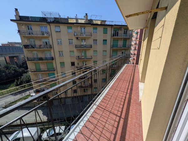 appartamento in vendita a Genova in zona Palmaro / Pra'