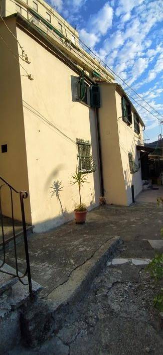 appartamento in vendita a Genova in zona San Fruttuoso
