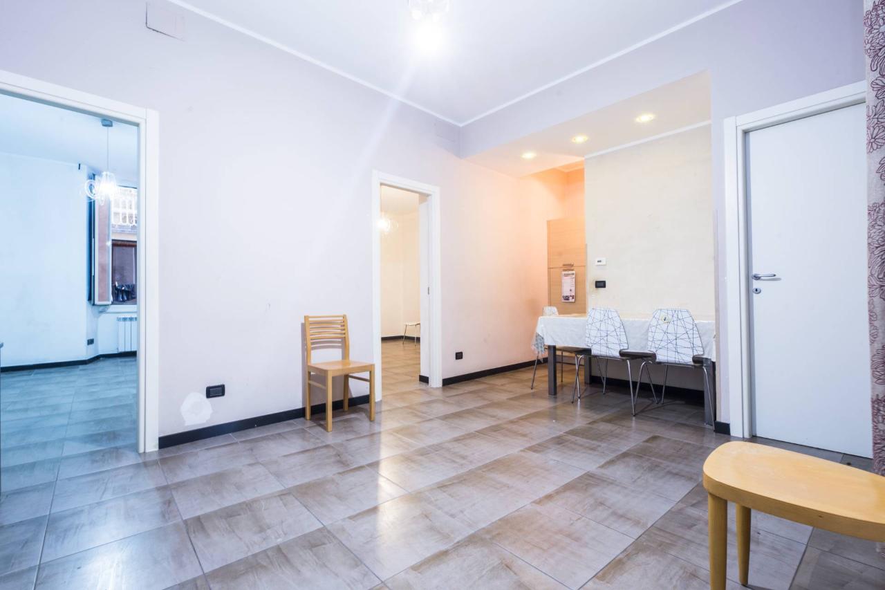 appartamento in vendita a Genova in zona Sottoripa / Maddalena / Molo