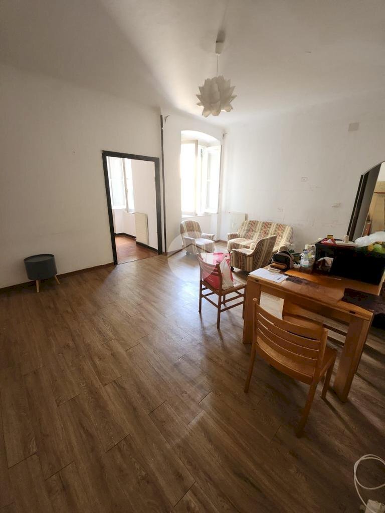 appartamento in vendita a Genova in zona Certosa