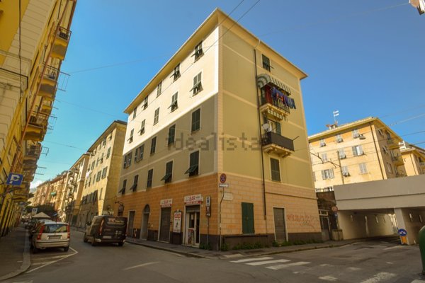 appartamento in vendita a Genova in zona Pegli