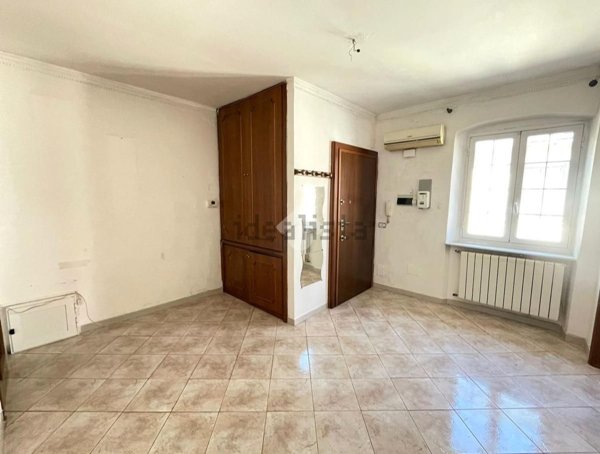 appartamento in vendita a Genova in zona Bolzaneto