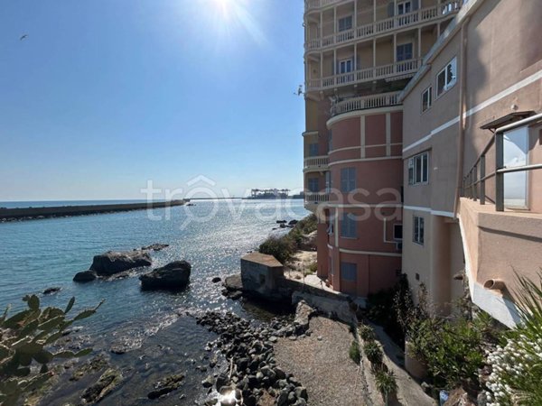 appartamento in vendita a Genova in zona Pegli