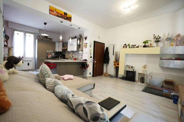 appartamento in vendita a Genova in zona Sestri Ponente