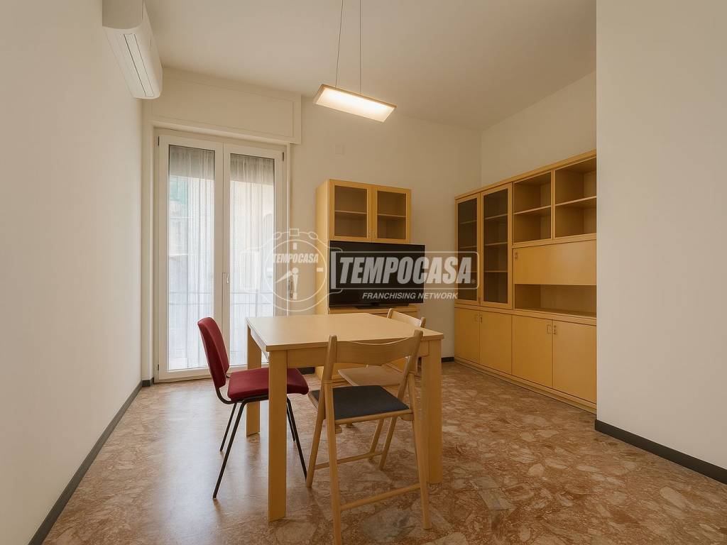appartamento in vendita a Genova in zona Sestri Ponente