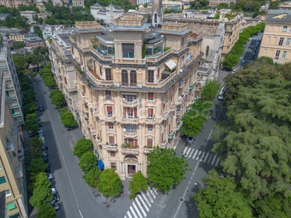 appartamento in vendita a Genova in zona Castelletto