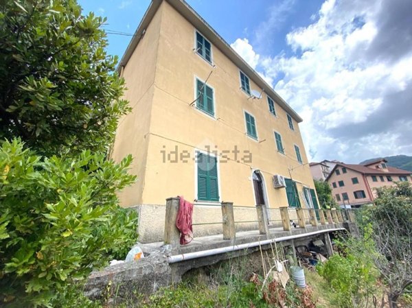 appartamento in vendita a Genova in zona Struppa