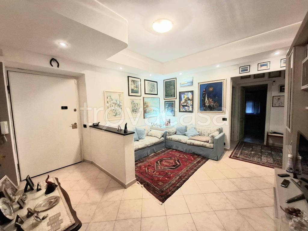 appartamento in vendita a Genova in zona Sampierdarena