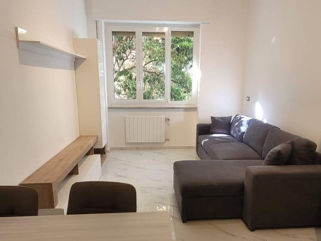 appartamento in vendita a Genova in zona Lagaccio / Granarolo