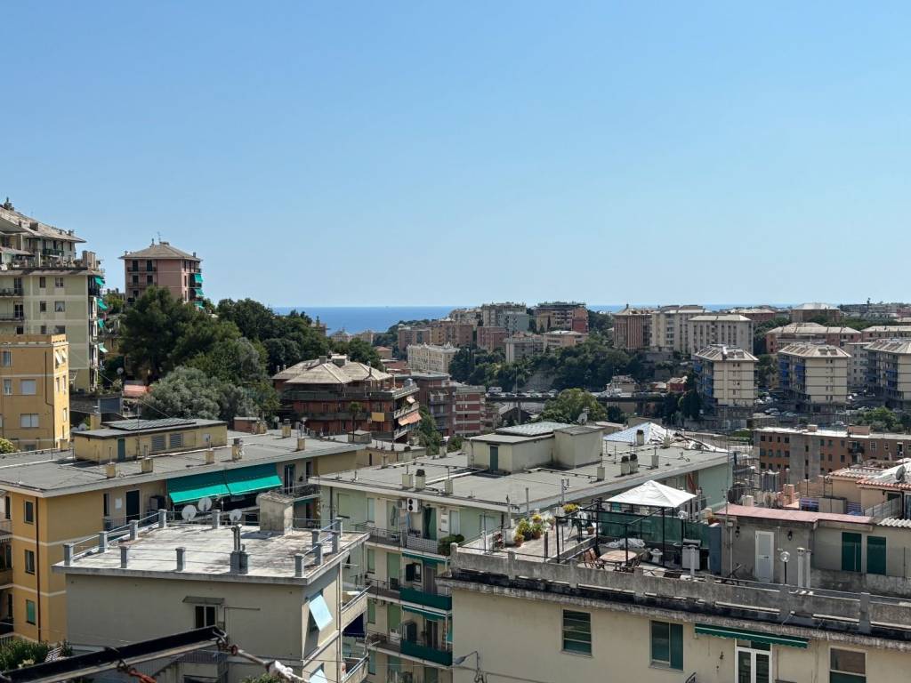 appartamento in vendita a Genova in zona San Martino