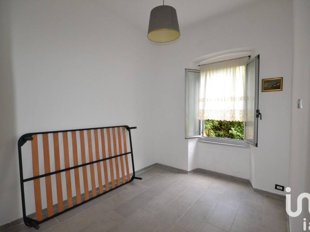 appartamento in vendita a Genova in zona Staglieno