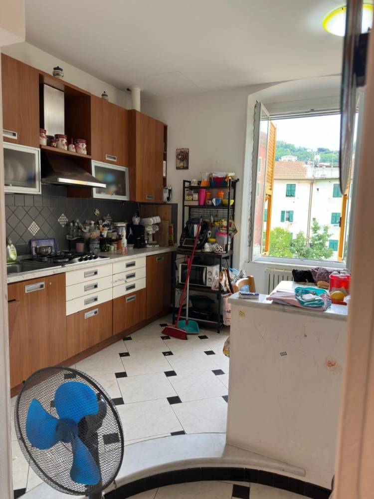 appartamento in vendita a Genova in zona Pontedecimo
