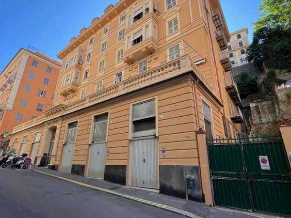 appartamento in vendita a Genova in zona Castelletto