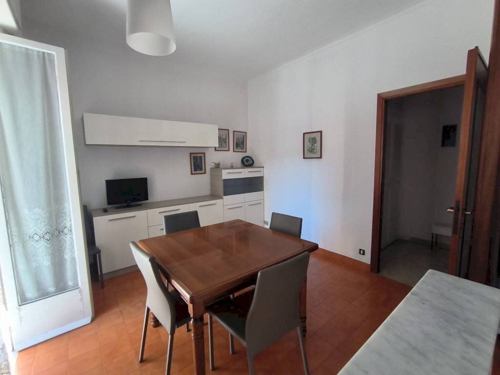 appartamento in vendita a Genova in zona Rivarolo