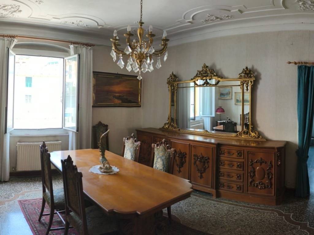 appartamento in vendita a Genova in zona Marassi