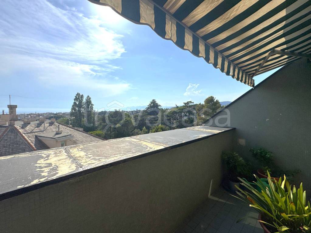 appartamento in vendita a Genova in zona Albaro